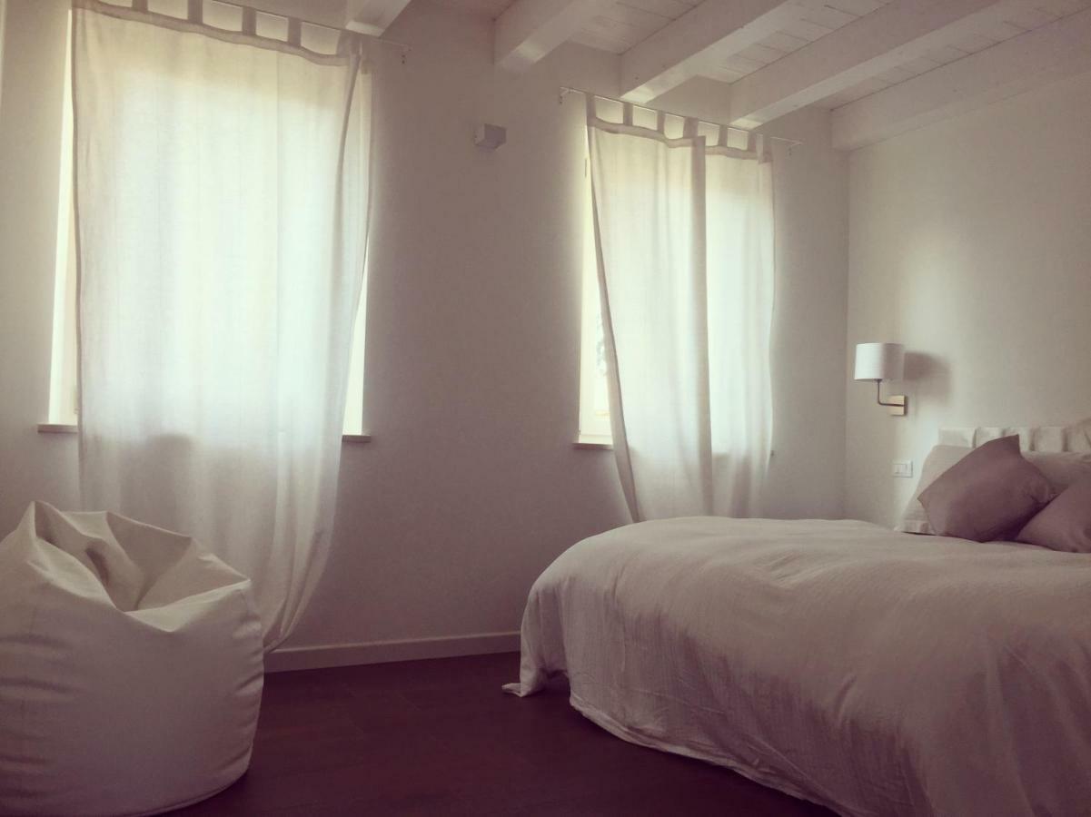 Hotel Sweet Corner Castelnuovo del Garda Zewnętrze zdjęcie