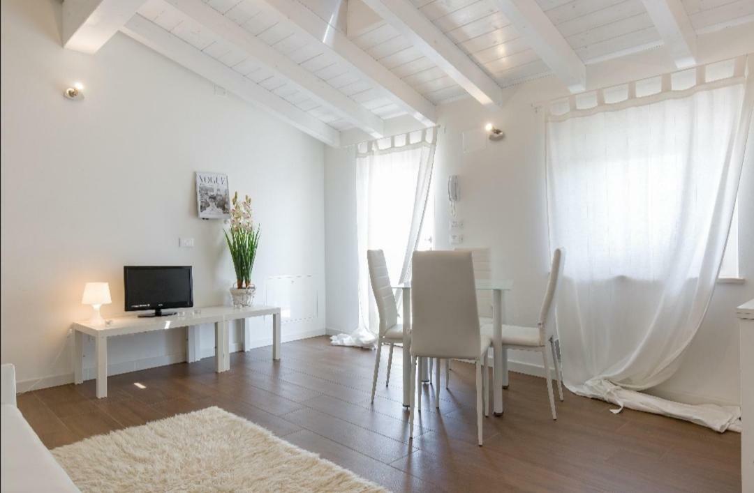 Hotel Sweet Corner Castelnuovo del Garda Zewnętrze zdjęcie